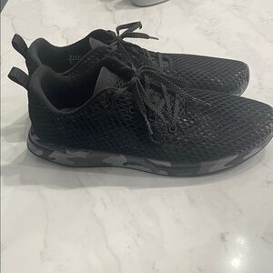 NOBULL Men's Black Camouflage Sneakers